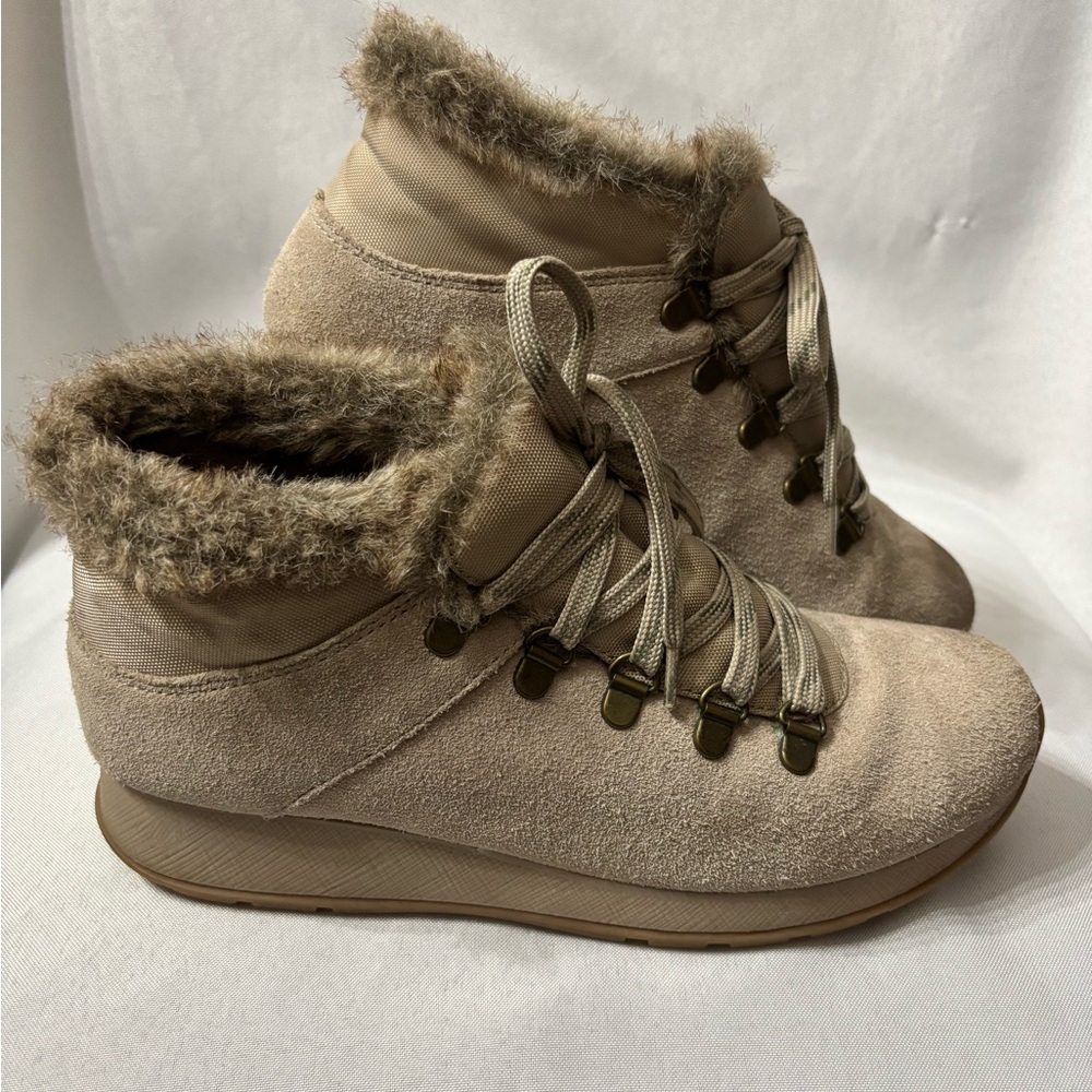 Baretraps Women's 8.5 M Suede Leather Lace Up Fur Trim Ankle Boots